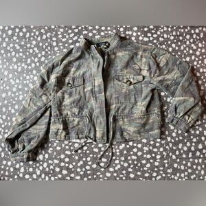 Akira Cropped Camouflage Jacket - Size Large